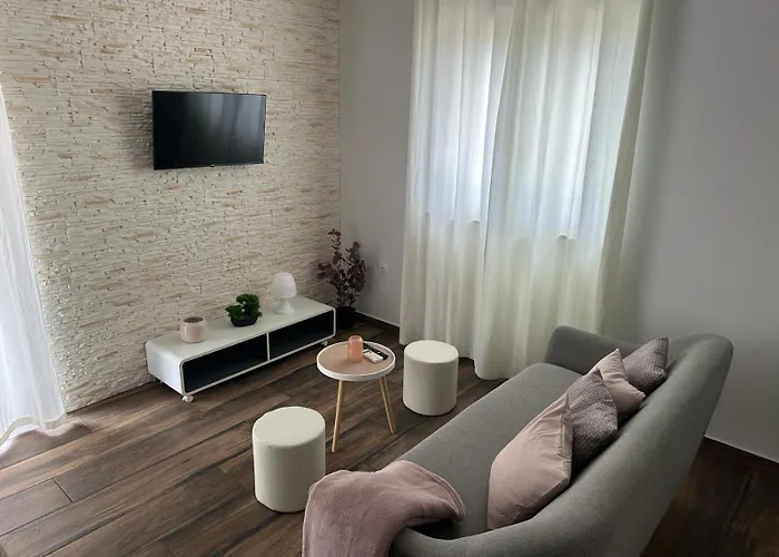 Harmony Hills * Pula